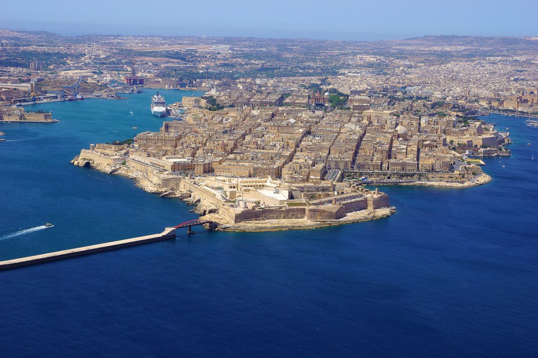 Страна за год принимает туристов в 4,6 больше своего населения   Мальта вошла в историю независимой Украины тем, что именно во время ее председательства в Европейском Союзе мы получили долгожданный безвизовый режим с ЕС